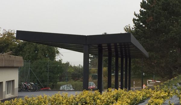 Couverts métalliques & carports — AWA Constructions Métalliques